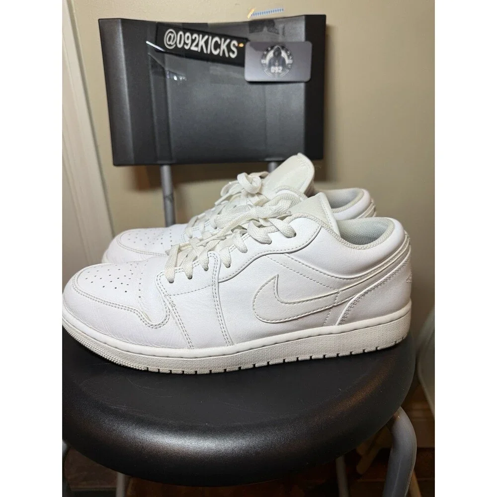 Air Jordan 1 Low Triple White Men’s Size 11 553558-136 2022 Clean No Box